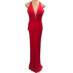 NWT 💯% RED SILK HALTER STYLE PROM FORMAL DRESS GORGEOUS SEXY WOMANS MAXI DRESS